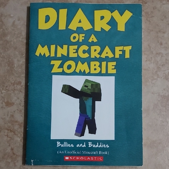 Diary of a Minecraft Zombie Book Set - Picture 5 of 15